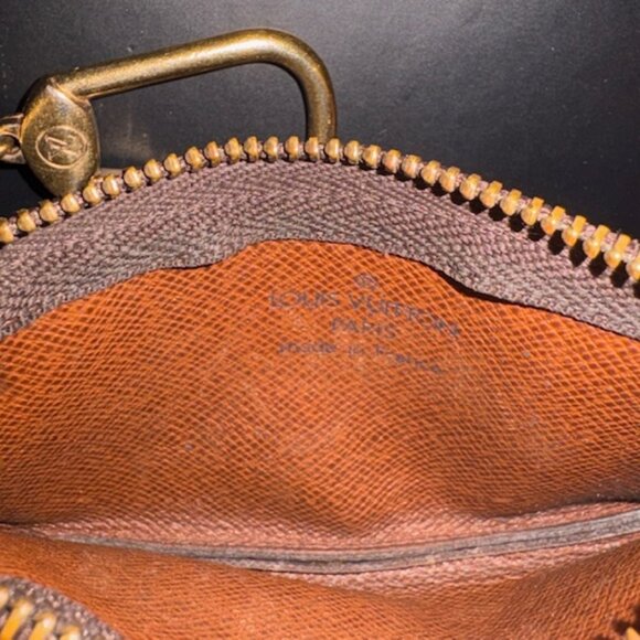 Authentic Monogram Louis Vuitton Key Pouch/Coin purse - Picture 2 of 3